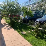 Sweet Corner