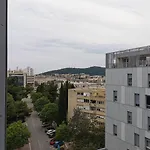 City Center Apartment Flash