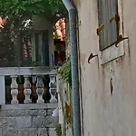 Jr Luxury Guesthouse
