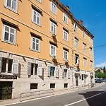 Villa Olea