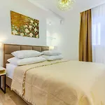 Irini Luxury Rooms