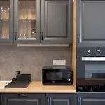 D33 Apartment