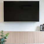 D33 Apartment