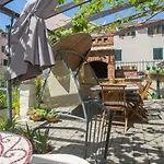 Bossa Studio Apartments