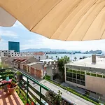 Airy Seafront 1920S Apartment