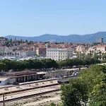 Bacvice Beach Experience