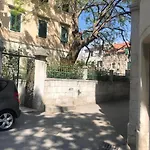 Old Town Lucky Star Apartments Split