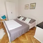 Lulu 90 M2 Apartment In Center Of Split