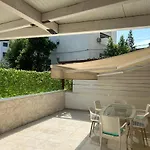 Ln New Apartment Split