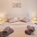 Apartment Sara Poljud