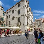 Old Town Split Apartment Alea