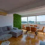 Big Nick\'S Penthouse