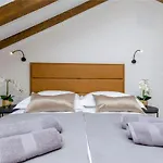 Rio Luxury Rooms