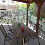 Split Apartments 4
