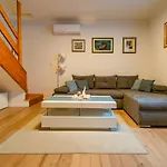 Apartment Anika