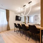 Harmony - Luxury Room