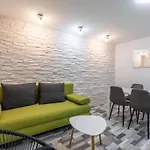Apartment 3M - One Bedroom Apartment