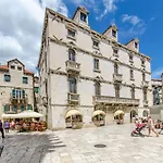 Old Town Split Apartment Alea