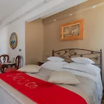 Bossa Studio Apartments