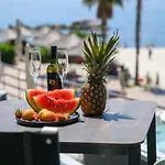 Via Mare Luxury Rooms