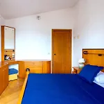 Luxury Apartment Olavia Rooftop Terrace & Seaview