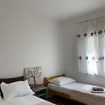 Retro Stone, Split