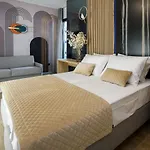 Via Mare Luxury Rooms