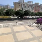 Ac Apartment With 2 Bedrooms And 2 Bathrooms-Free Private Parking