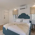 Split Finest Suite 2