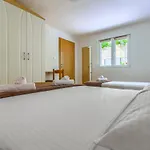 Apartman Adriana