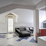 Beach Apartment Bacvice