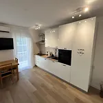 Apartment Tim