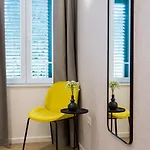 Top Floor Luxury Rooms