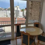 Lupe Apartment