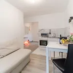 Beautiful Apartment Lena