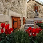 Guesthouse Mirula