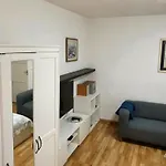 Cozy Apartment