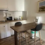 Elena Rooms Split