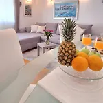 Apartment Leona