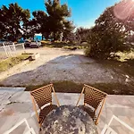 Beachfront Apartment Drazen, With Garden And Parking