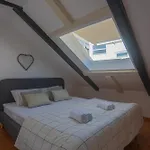 Luxattic