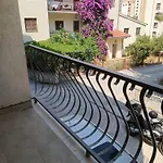 Apartmani Mira