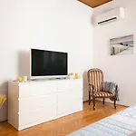 Apartment Neva