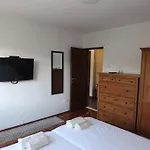 Zebrus Apartment
