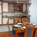 Hestia 3 Bdr Apartment