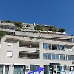 New & Luxury Apartment Tony