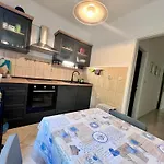 For All Seasons Apartment