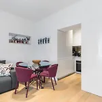Eva Luxury Two Bedrooms Apartment & Bacvice Beach