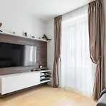 Eva Luxury Two Bedrooms Apartment & Bacvice Beach