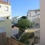 Split Apartments Mici